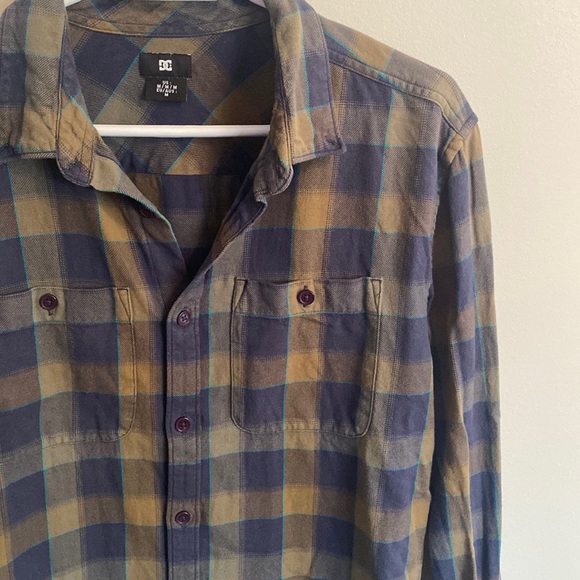 DC Button Down Flannel - Picture 1 of 3